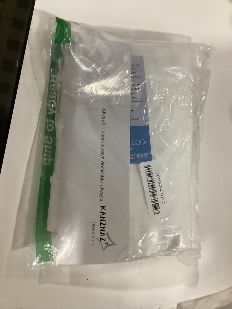 Ranznaz Ruffled Pillow Shams Standard Size Set of 2, 100% Cotton White Ruffle Pillow Cases with Pint