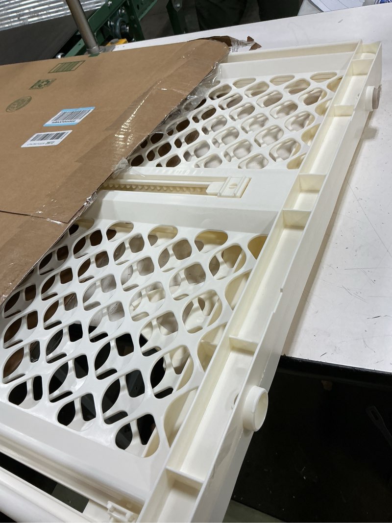 Condition photo showing Good Condition for toddleroo by north states - supergate ergo baby gate: plastic baby gate for stairs & doorways - adjustable indoor safety gate - made in usa - 26 to 42 inches wide - 26 inches tall - ivory