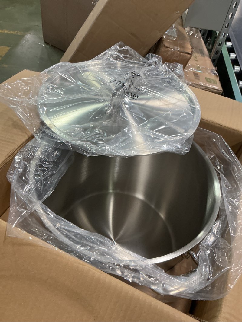 Condition photo showing New/Like New for NutriChef Stainless Steel Cookware Stock Pot - 24 Quart, Heavy Duty Induction Soup Pot With Lid, Induction, Ceramic, Glass and Halogen Cooktops Compatible - NCSPT24Q 24 Quarts