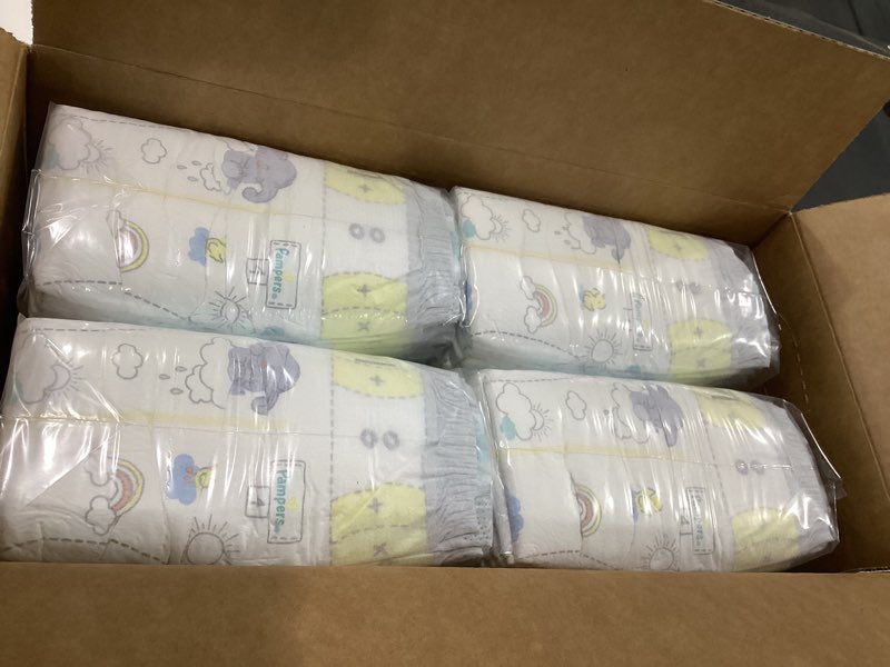 Condition photo showing New/Like New for Pampers Swaddlers Diapers, Size 4 (15-34 lbs), 120 Count, Absorbent, Keeps Baby Dry and Comfortable, Skin Safe Disposable Baby Diaper (Packaging May Vary) Size 4 120