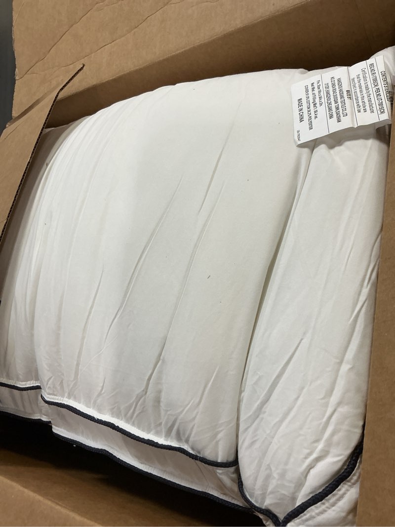 Condition photo showing As Is for puredown® Goose Feather Down Pillows, Soft Gusseted Bed Pillows for Sleeping with 100% Cotton Shell, Set of 2, King Size Gusseted White1 King (Pack of 2)