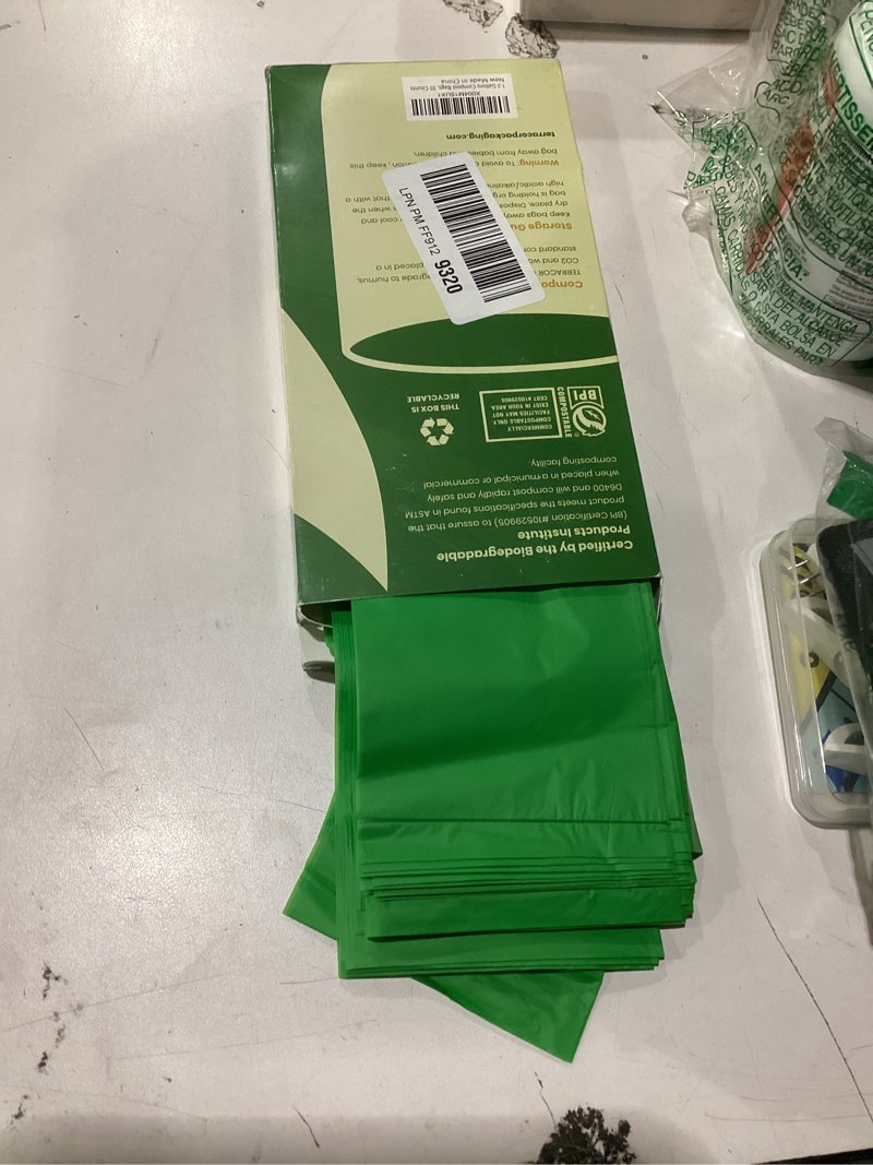 Condition photo showing Good Condition for 1.3 to 1.6 Gallon Compostable Trash Bags, 35 Count Green Compost Bags for Countertop Bin, Food Waste, Dispenser Packs Organic Biodegradable Bags BPI Certified Meet ASTM D6400 Standard Flat Top-1.3 Gal-35 Bags