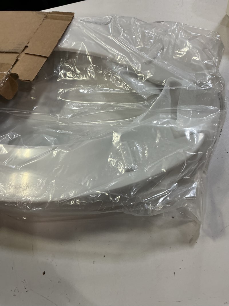 Condition photo showing Good Condition for Centoco Elongated Toilet Seat, Light Duty Commercial or Residential, Open Front with Cover, Plastic, Made in the USA, DSAMAZ62-001, White Open Front / Made in the USA Elongated White