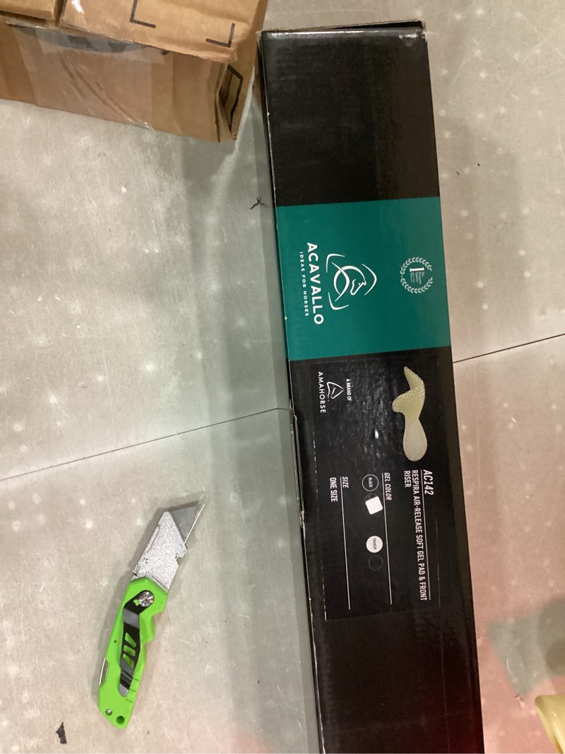 Condition photo showing New/Like New for acavallo respira riser pad