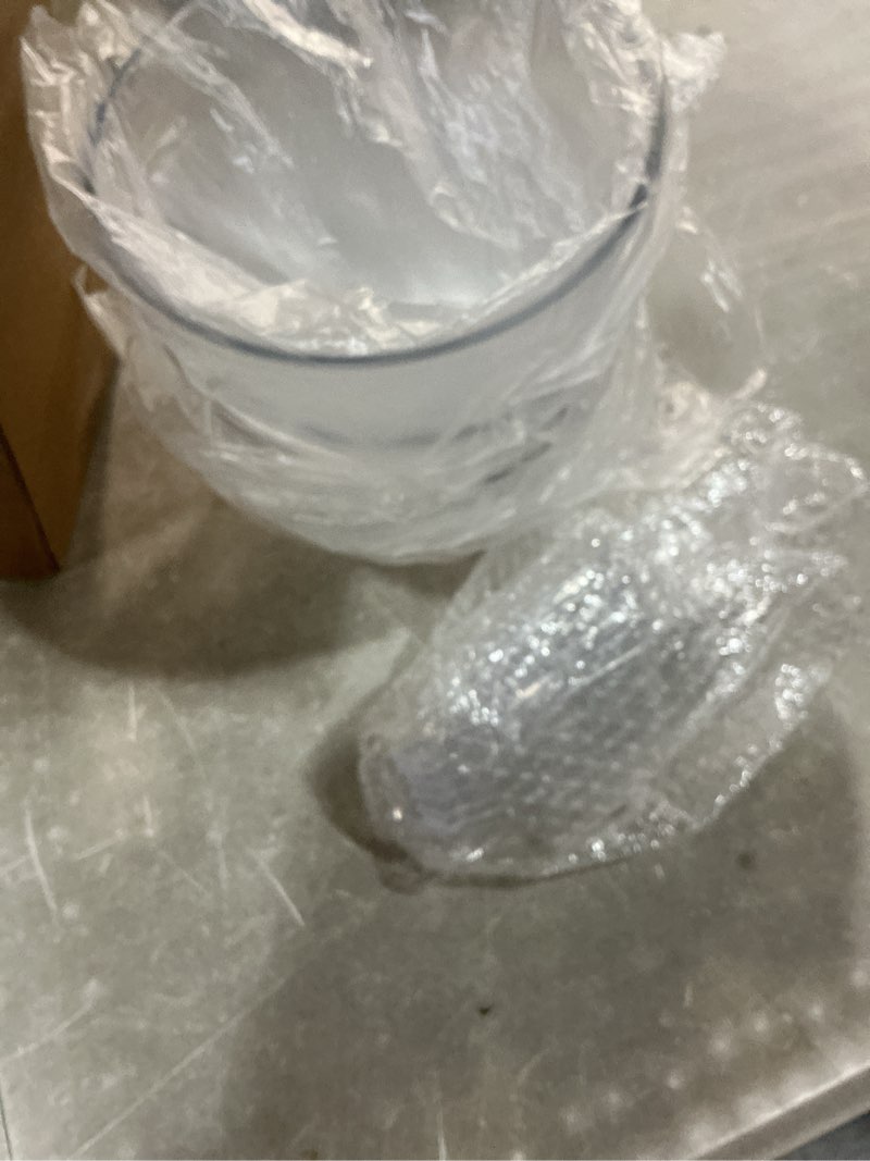 Condition photo showing New/Like New for hoolerry 12 pcs serving bowls kit include clear plastic bowls for parties and popcorn measuring scoops acrylic plastic kitchen angled candy scoops for office canister salad cooking (35 oz) 35 oz 12