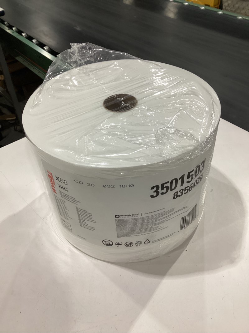 Condition photo showing New/Like New for wypall x50 disposable cloths (35015)  jumbo roll  9.8 x 13.4  white  1 100 sheets per roll