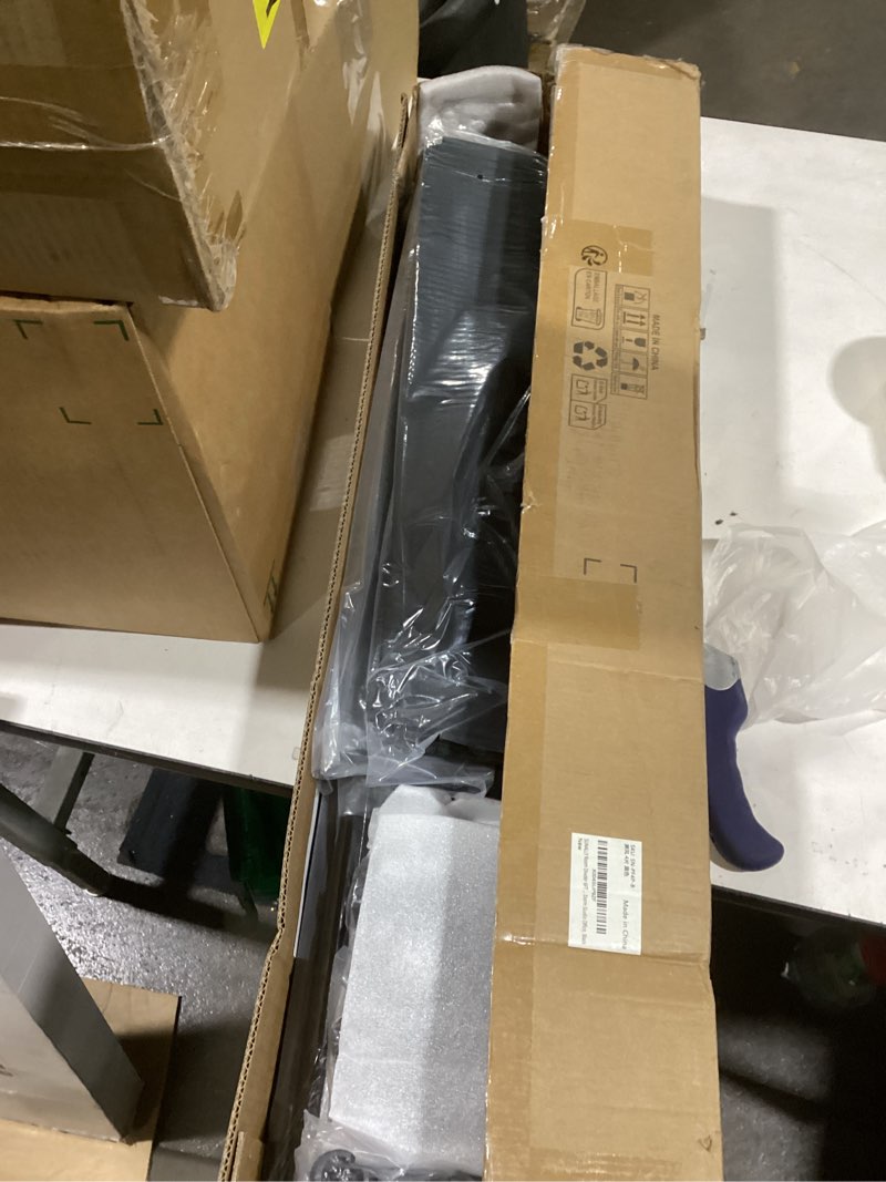 Condition photo showing New/Like New for SUNALLY Room Divider 6FT Folding Privacy Screens with Lockable Wheels, 4 Panel Room Partition for Room Separator, 88" W Freestanding Portable Fabric Wall Dividers for Home Dorm Studio Office, Black Black 4 Panel-88''