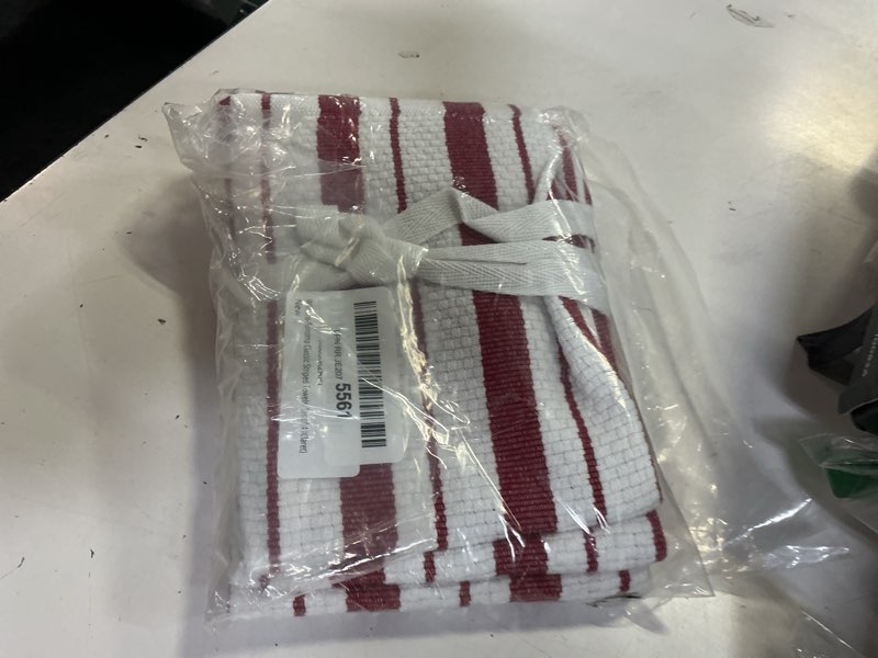 Condition photo showing New/Like New for williams-sonoma classic striped towels, set of 4 (claret)