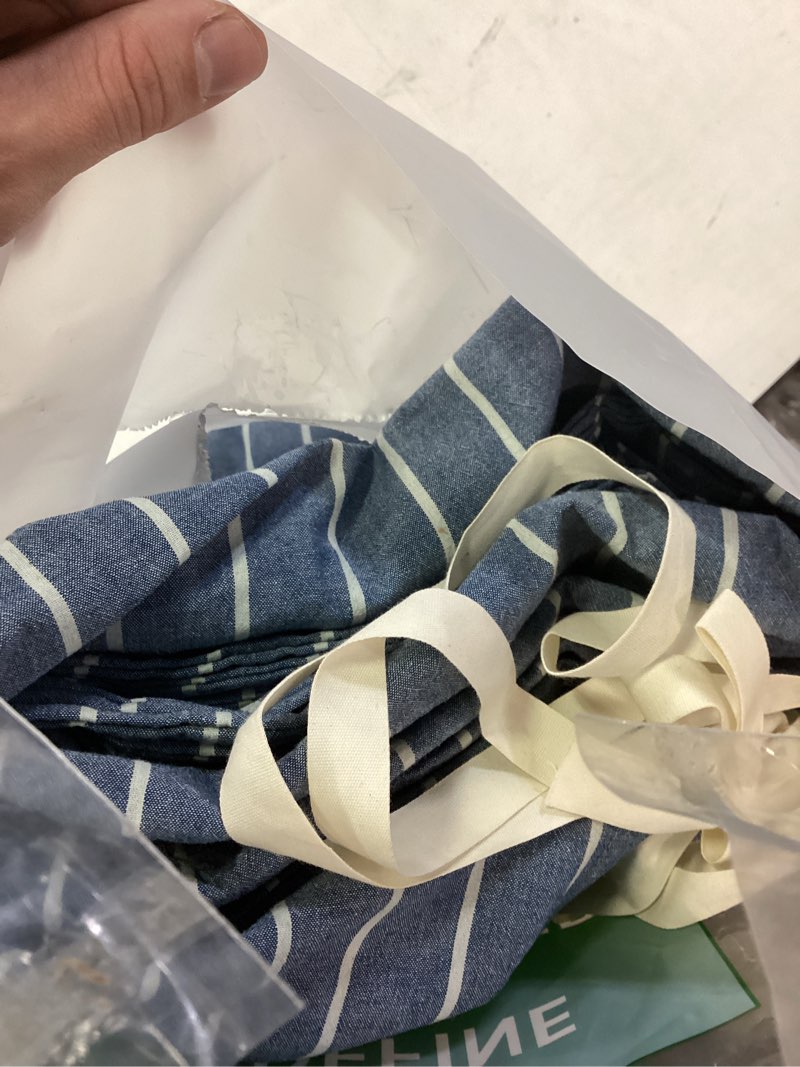 Condition photo showing Good Condition for jellymoni cotton duvet cover twin size - blue pinstriped comforter cover with button 100% washed cotton 2pcs breathable soft solid bedding set duvet cover 68×90in & 1 pillowcase (no comforter) 03- blue pinstripe twin(68"×90")