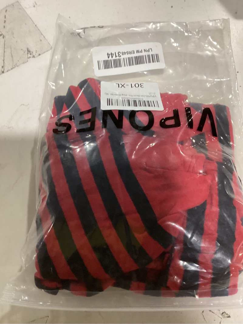 Leg Avenue Women's Nylon Striped Tights, Black/Red, 1X-2X