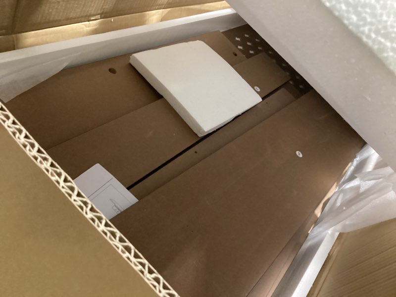 Condition photo showing Good Condition for vidaxl radiator cover, radiator guard for home office, heater cover for living room decorative, heating cabinet protective cover, white mdf 172.0 x 19.1 x 81.5 cm white