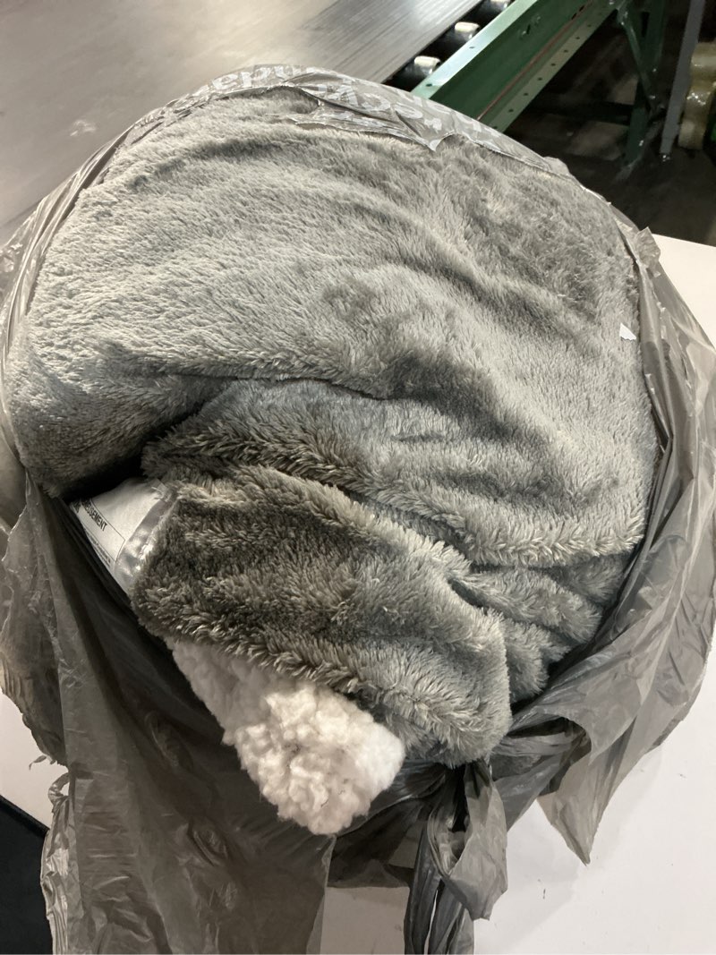 Condition photo showing As Is for Minervada Heated Blanket Electric Blanket Full Size 72''x84'', Soft Flannel Heating Blanket with 1-10 Hour Auto Off - 9 Heat Settings - Machine Washable - Light Grey 01 - Light Grey 72''x84''(Full)