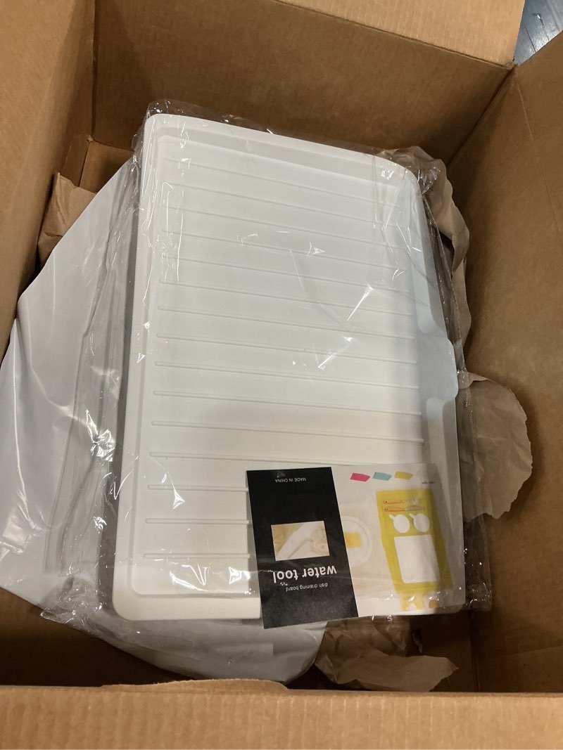 Condition photo showing Good Condition for 17.7 Inch Plastic Dish Drainer Board, Large White Draining Tray with Side Drop Slope Diversion, Water Drain Board Drying Plate Dish Strainer Mat with Non-Slip Base for Bowl Cup Kitchenware