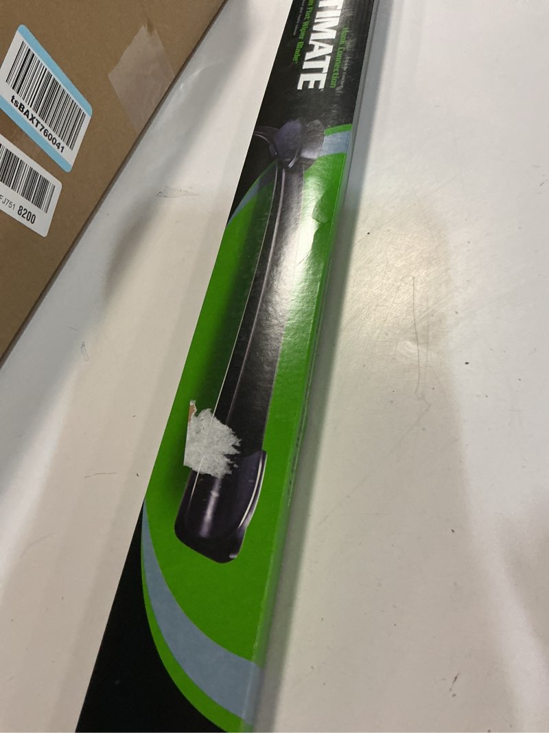 Condition photo showing Good Condition for Valeo 900261B Frameless ULTIMATE 26" All-Season OE Replacement Wiper Blade, Black 900261B 26"
