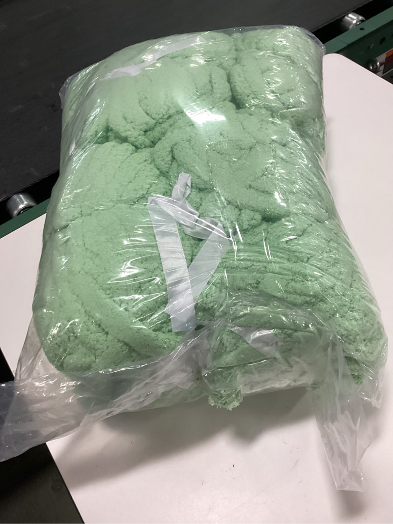 https://lotting-media.assets.bidfta.com/lotting_1cb47a47-9a4e-4a78-a875-174acda70861