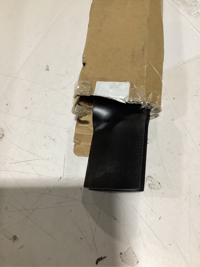 Condition photo showing Good Condition for gicool gx20249 mulching mower blades for john de ere 42 inch l100, l110, l111, l118, la100, la105, replaces oem gx20249, gx20433, gy20567, m128485, 11/16" round center hole