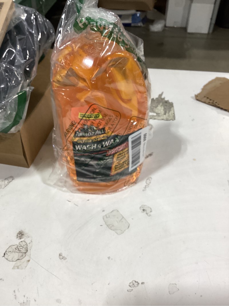 Condition photo showing New/Like New for armor all ultra shine car wash and car wax by armor all, cleaning fluid for cars, trucks, motorcycles, 64 fl oz each 64 fluid ounces single