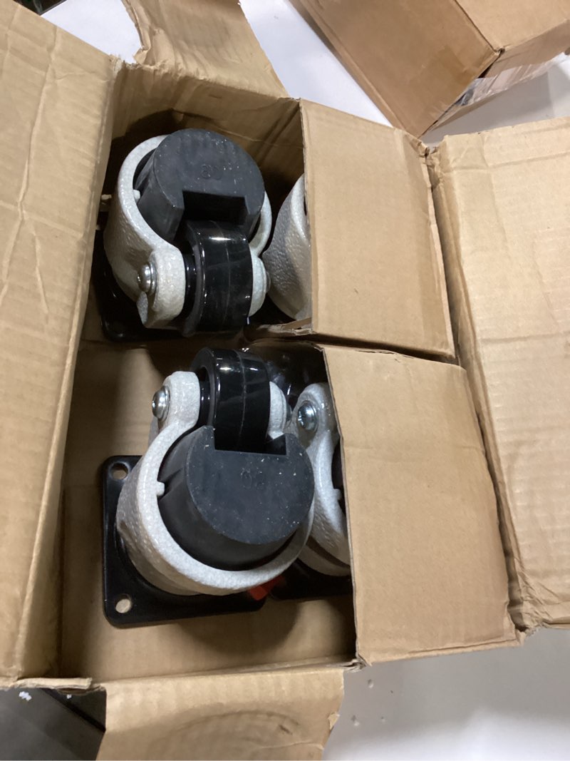https://lotting-media.assets.bidfta.com/lotting_1ccd342f-aa33-43da-8124-db1b46bf3808