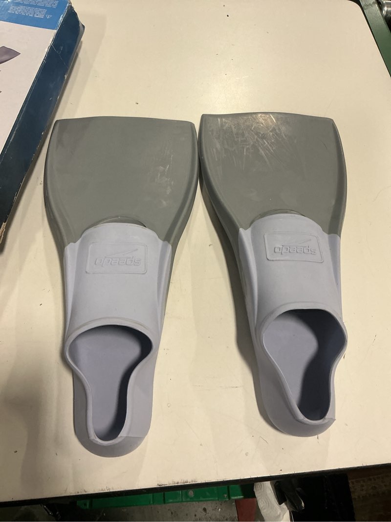 Condition photo showing As Is for Speedo Unisex-Adult Swim Training Fins Rubber Long Blade White/Grey SIOC Large