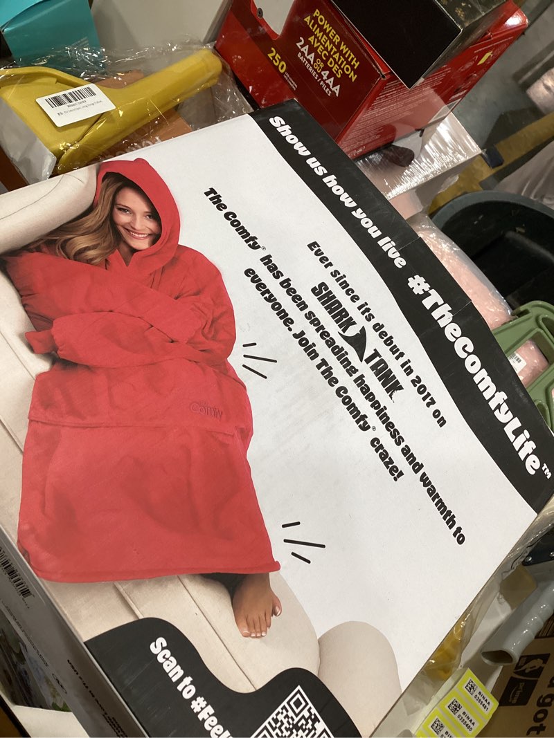 THE COMFY Dream | Lightweight Microfiber Fleece Wearable Blanket, Oversized Design with Hood from Sh