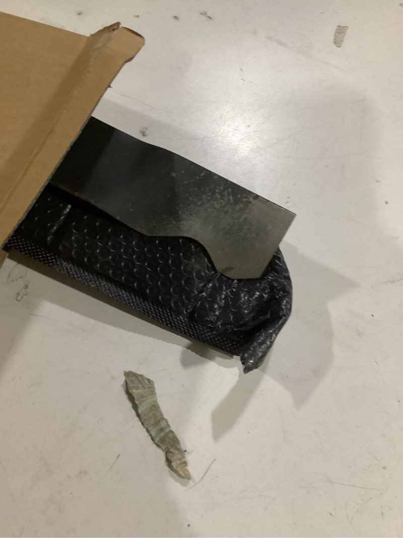 Condition photo showing Good Condition for 942-0641 high lift blade for 21" cutting deck, 742-0641 mower blade compatible with cub cad-et m-td troy-bilt tuff-cut 220 tuff-cut 230 tb200 tb230, replaces 742-04276s, 742-0741, 742-0741a, 2 pack