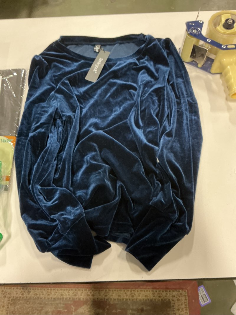 Condition photo showing Good Condition for Allegra K Velvet Tops for Women Crew Neck Puff Long Sleeve Casual Pullover Fall Winter Blouses Top Large Dark Blue