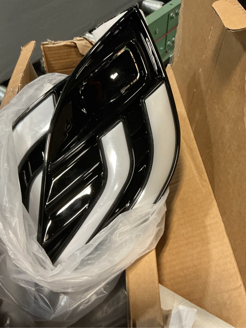 Condition photo showing Good Condition for led fog lights kit with drl for 2018-2020 toyota camry se/xse/trd | with amber turn signal,high brightness output,improve visibility, ip67 waterproof,include fog and drl wiring harness for camry 18-20 camry led drl2