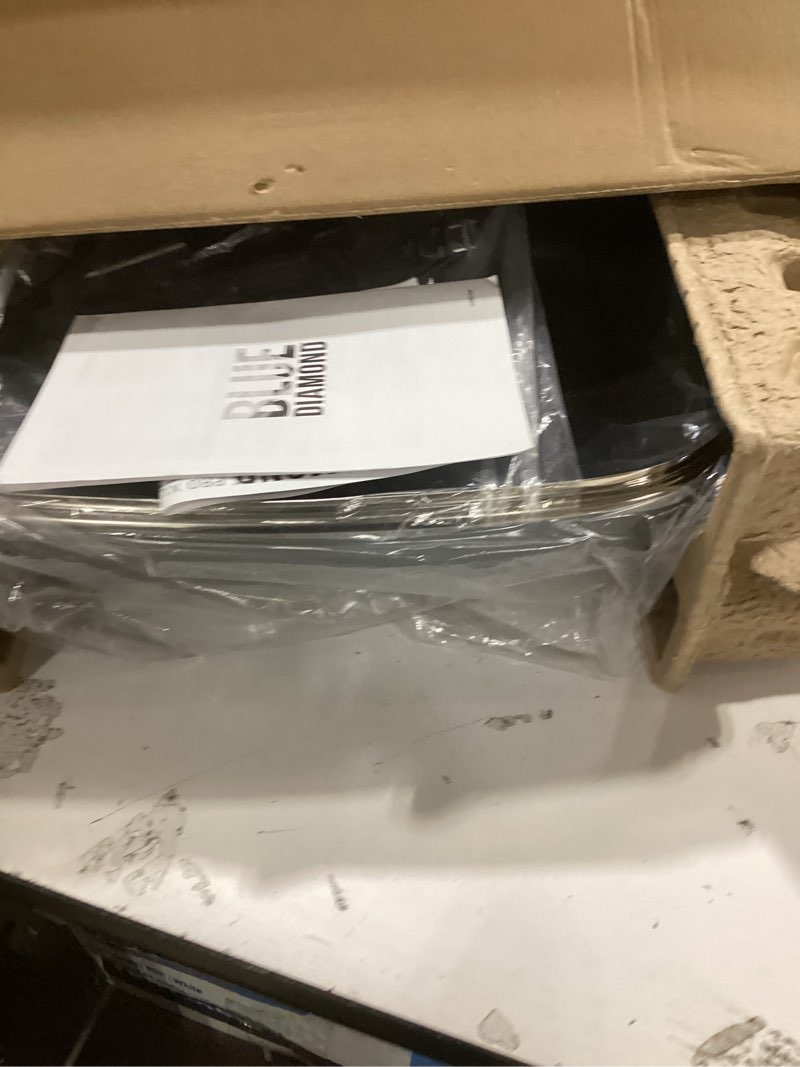 Condition photo showing New/Like New for Blue Diamond 7QT 5-in-1 Extra Large Electric Skillet, Healthy Ceramic Nonstick Interior, Non-Toxic PFAS-Free, Temperature Control, Stay Cool Handles, Easy Clean, Graphite