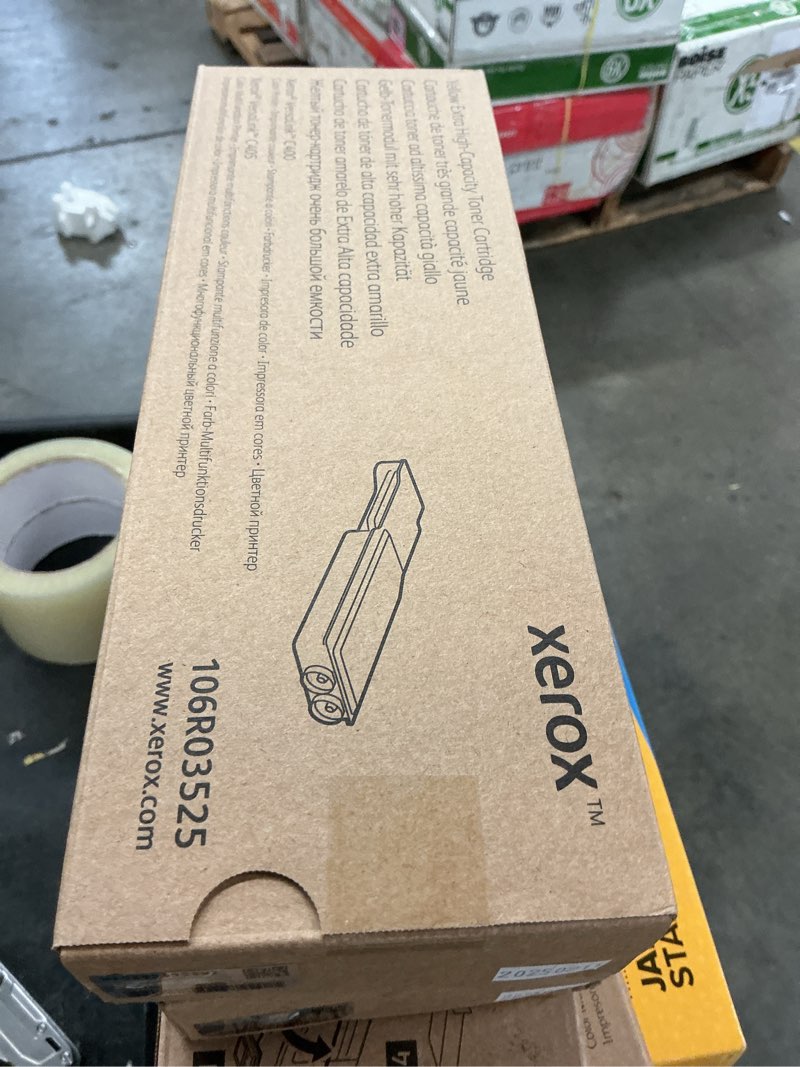 Condition photo showing New/Like New for xerox versalink c400/c405 yellow extra high capacity toner cartridge (8 000 pages) - 106r03525