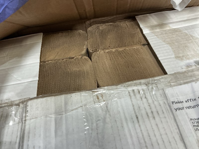 Condition photo showing New/Like New for GEN 1508 Folded Paper Towels, Multifold, 9 x 9 9/20, Natural, 250 Towels per Pack (Case of 16 Packs)