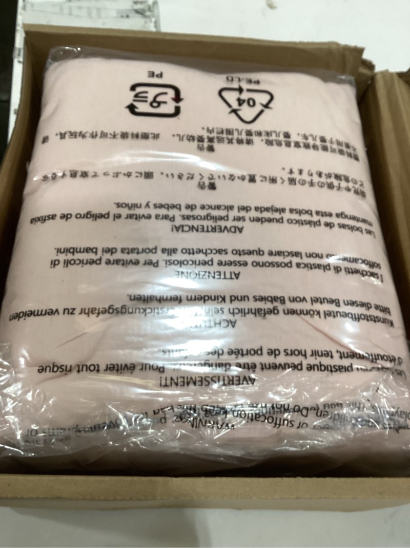 Condition photo showing Good Condition for Amazon Basics 4 Piece Breathable, Stretchy Jersey Knit 100% Cotton Bed Sheet Set, Includes Flat and Fitted Sheets, Pillowcase, Full, Blush Full Blush