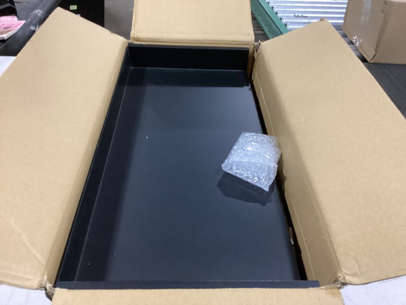 Condition photo showing Good Condition for rv stove top cover & gas burner board, features hinged design & fits most 3 or 4 burner rv/boat stoves crafted of 20-gauge steel w/powder-coated, 22 x 20 inch black