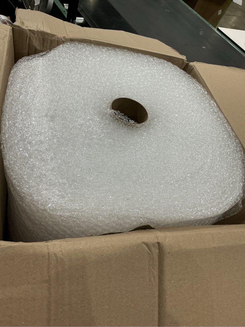 Condition photo showing Good Condition for small bubble cushioning wrap padding roll