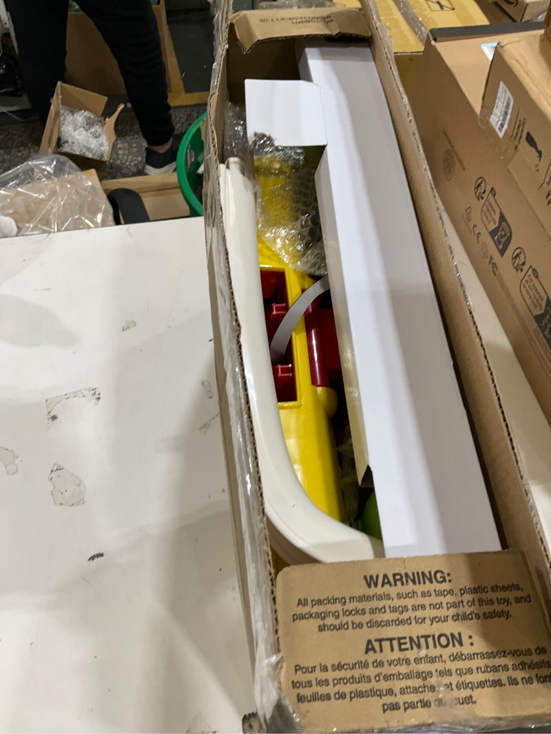 Condition photo showing Good Condition for vtech smart shots sports center (frustration free packaging), yellow