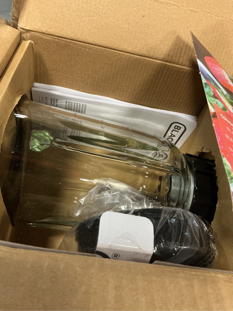 Condition photo showing Good Condition for black+decker countertop blender with 6-cup glass jar, 10-speed settings, black, bl2010bg