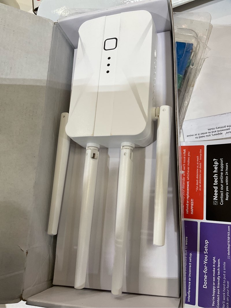 WiFi Extender Signal Booster, 2025 WiFi Extender AC1200Mbps Dual Band (5.8GHz/2.4GHz), WiFi Booster with Ethernet Port for Home Covers up to 10000 Sq.ft, Compatible with More Devices