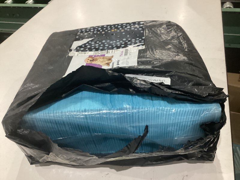 Condition photo showing Good Condition for super-absorbent leak-proof dog and puppy pet training pad, housebreaking puppy pads disposable (24“ x 35.5”-large 25pcs)