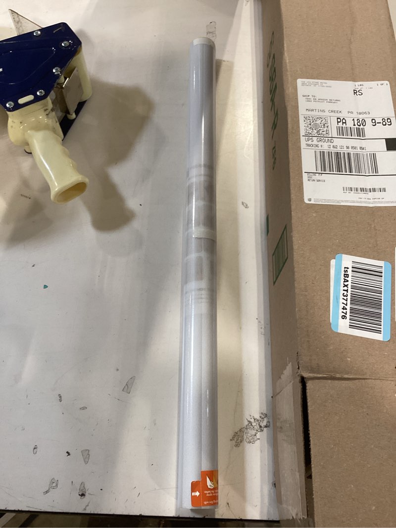 Condition photo showing Good Condition for rabbitgoo window privacy film frosted glass film for bathroom, non adhesive static cling removable window sticker for glass door, anti-uv opaque coverings, blinds pattern 0.79" wide, 23.6" x 78.7" 23.6" x 78.7" blinds-liked