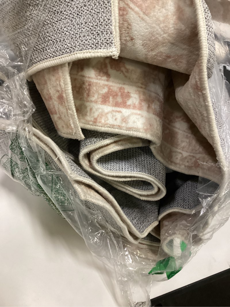 https://lotting-media.assets.bidfta.com/lotting_1d372d6c-4aba-4977-bd22-956ae7637e3a