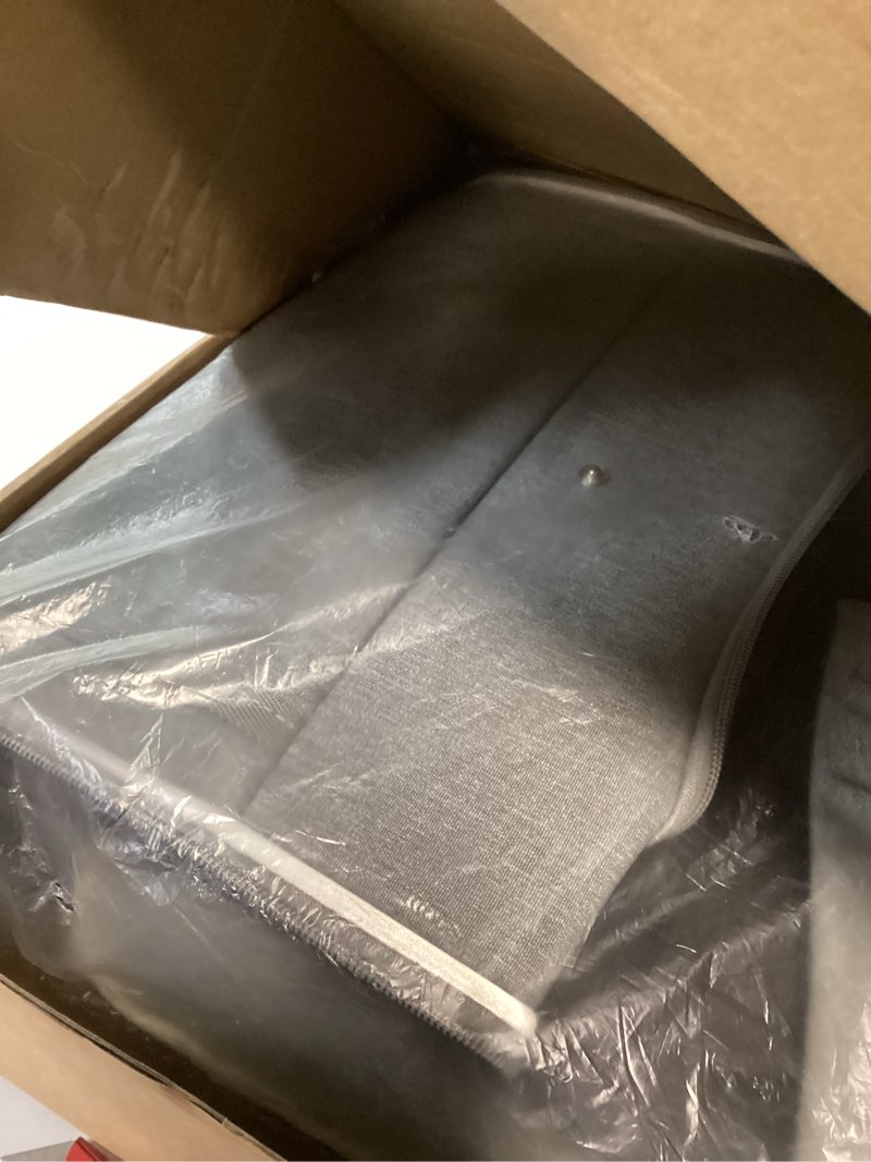 Condition photo showing Good Condition for expandable dog bike basket with secure mounting bracket, multi-functional foldable pet carrier backpack for small dogs & cats, features safety buckle & 4 mesh ventilation windows dark gray for road bike