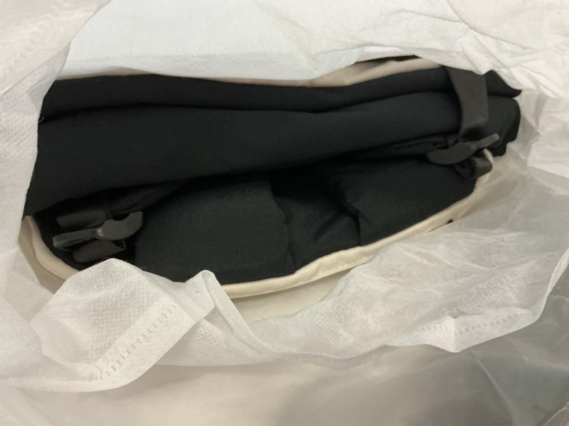Condition photo showing New/Like New for lovevook laptop backpack for women with pouch pocket for large capacity cup,17 inch teacher nurse college work travel backpack purse,waterproof laptop computer bags,beige-black-brown+diamond-shaped 17 inch beige - black - chestnut brown + diamond-shaped