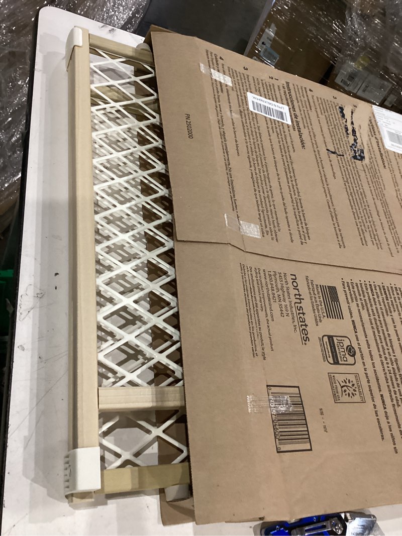 Condition photo showing Good Condition for toddleroo by north states - diamond mesh wooden baby gate: pressure mounted baby gate for doorways - adjustable 26.5 to 42 inches wide - 23 inches tall