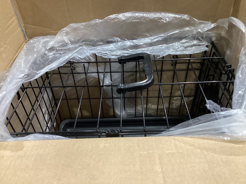Condition photo showing Good Condition for amazon basics durable, foldable metal wire dog crate with tray, single door, 18 x 12.4 x 15 in, black 18.0"l x 12.4"w x 15.0"h single door no divider