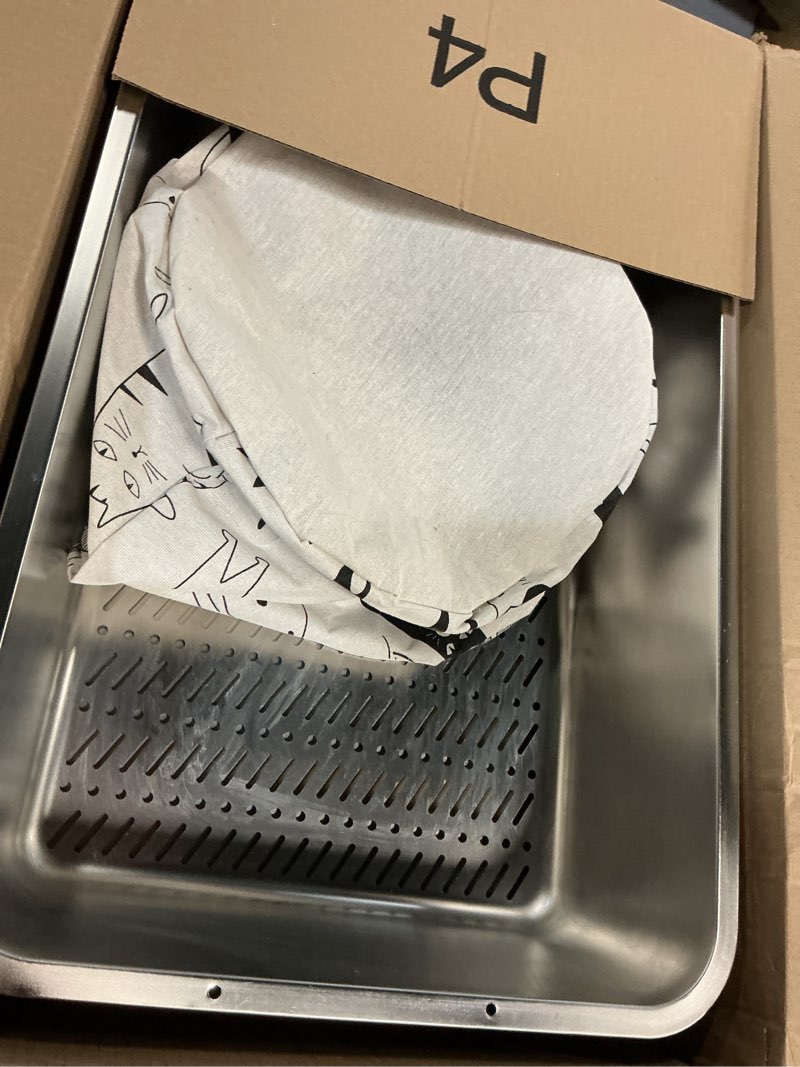 Condition photo showing As Is for ixaro stainless steel sifting cat litter box for clumping clay litter,large metal litter box with li