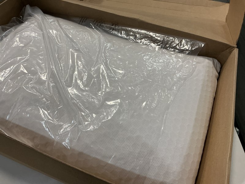 Condition photo showing Good Condition for Purple Harmony Pillow - Standard - Medium, Greatest Pillow Ever Invented, 360º Hex Grid & Talalay Latex Core - No Pressure Support, Stays Cool, Luxurious Comfort Standard – Medium