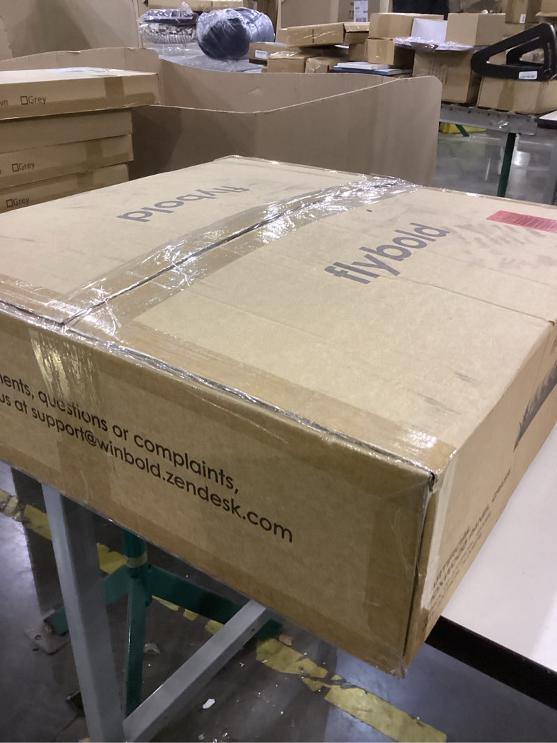 Condition photo showing Good Condition for Artificial hedge