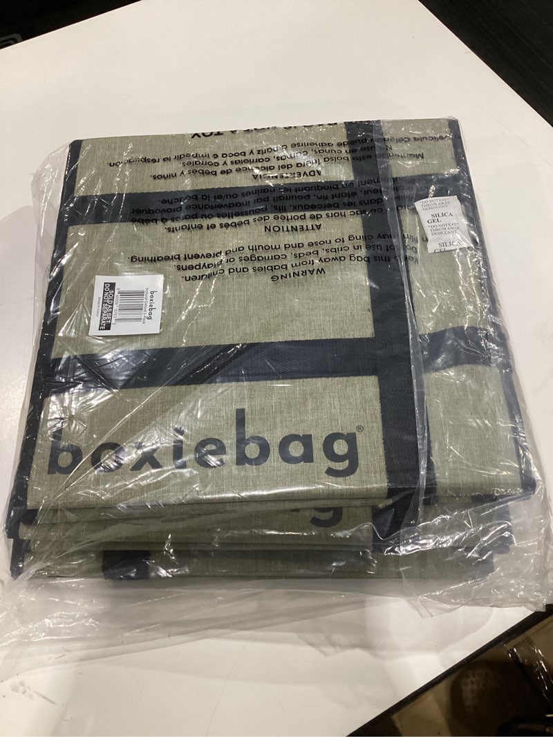 Condition photo showing Good Condition for Reusable Grocery Bag – Durable Reusable Shopping Bag Box. Insulate, Stand Up, Stay Open, Fold Flat – Large Tote Bag with Long Handles & Reinforced Bottom. 2 Year Warranty. Natural Oxford Single Bag, 3 pack, SIMILAR TO STOCK PHOTOS