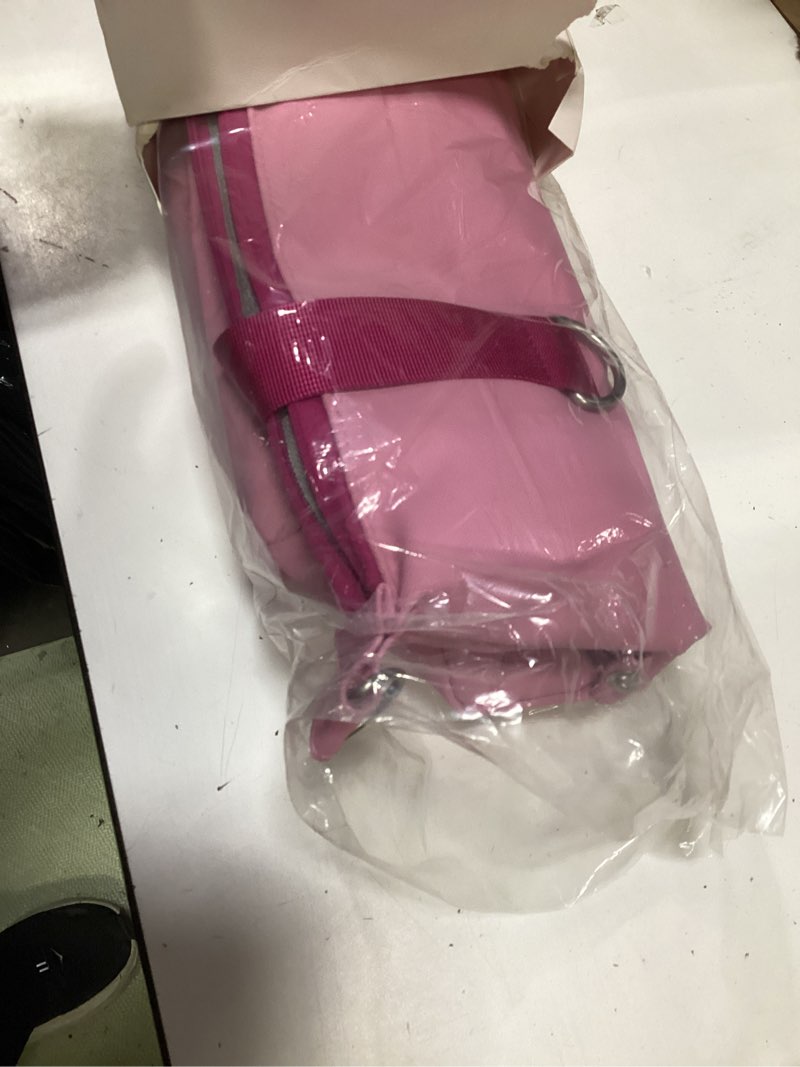 Condition photo showing Good Condition for glorieroo pastel lunch box women | insulated waterproof leakproof lunch bag cooler | adjustable strap | bpa-free berry blush 10l