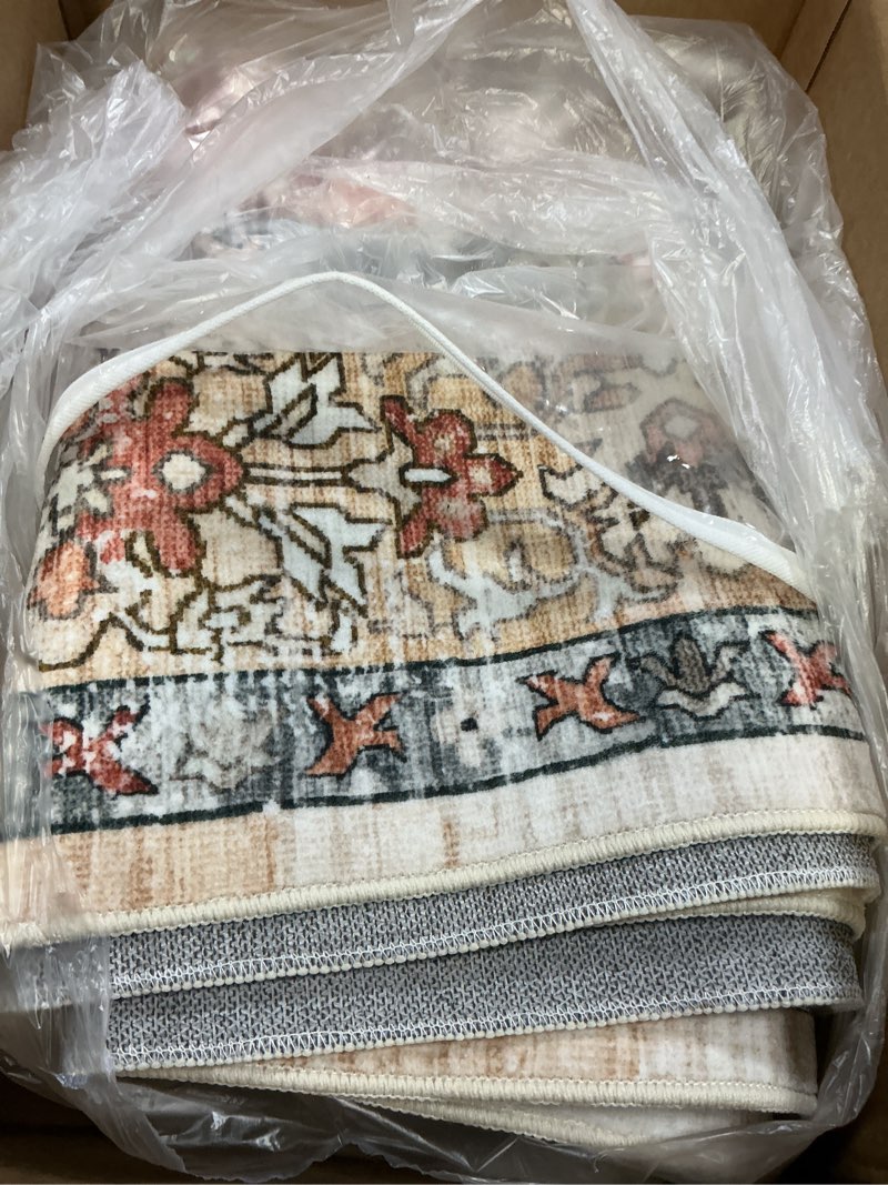 Condition photo showing Good Condition for Boho Area Rugs 6x9 Machine Washable Living Room Rug Non Slip with Rubber Backing Soft Faux Fur Low Pile Stain Resistant Vintage Floral Carpet Rugs for Bedroom Dining Room Kids Room Office,Orange Orange 6'x9'(Rectangular)