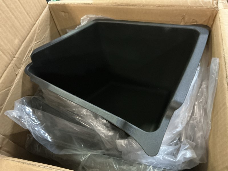 Condition photo showing Good Condition for new 2025 2026 model y juniper rear trunk storage bins with lids 2pcs refresh model y rear trunk storage box tpe waterproof trunk organizer for model y juniper interior accessories 2025-2026 model y trunk storage bin